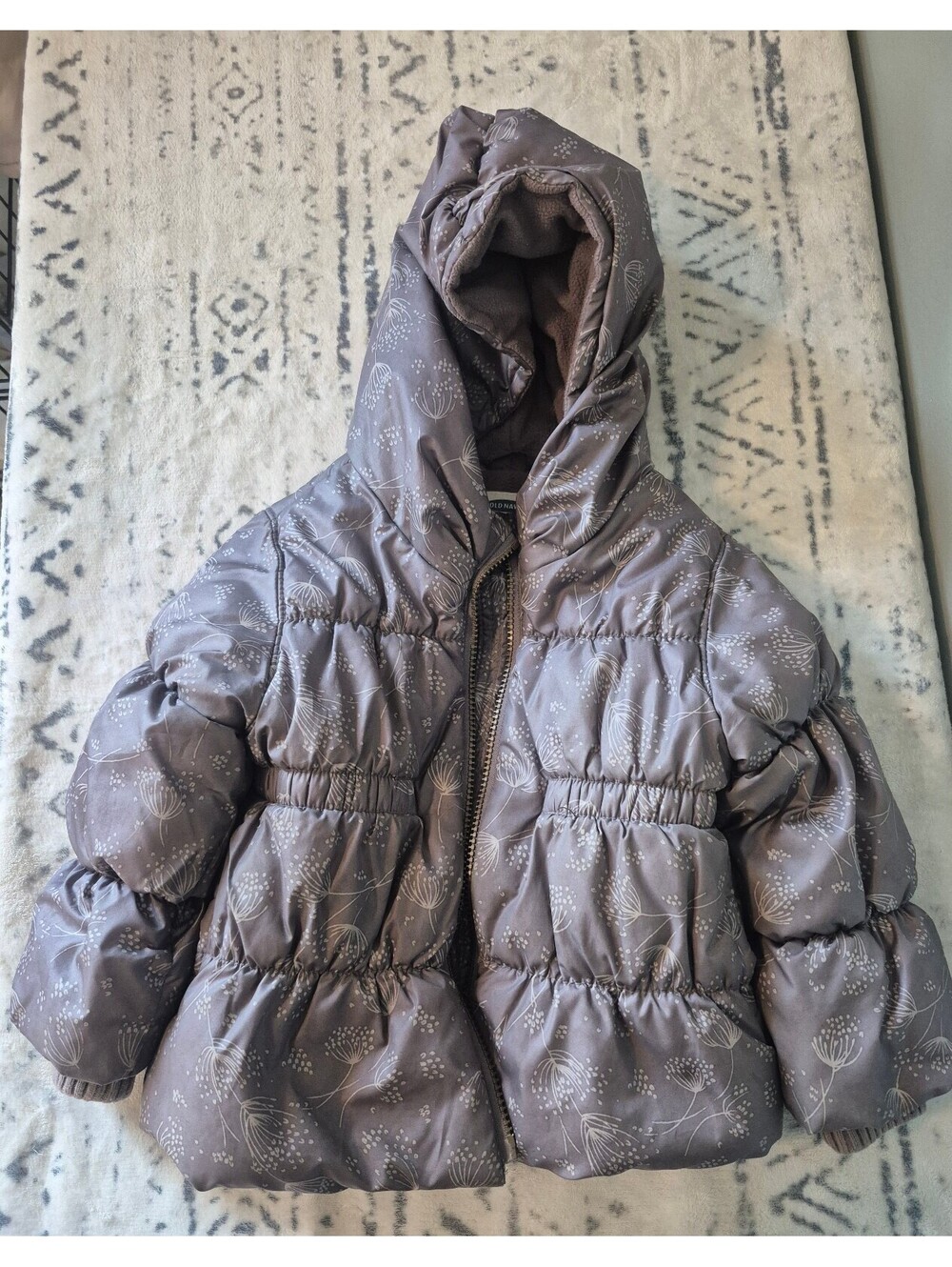 Old Navy Frost Free 3T Toddler Puffer Jacket with Hood